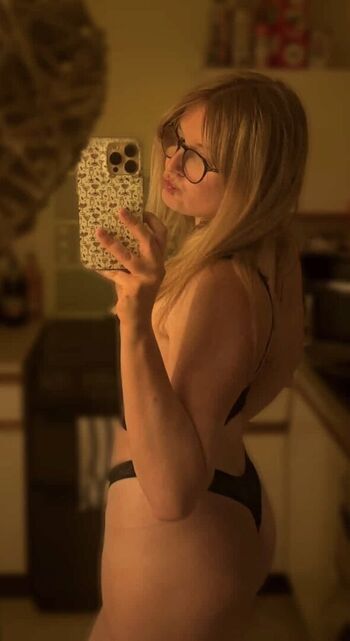 Leaked Blondeteen private photo viral onlyfans