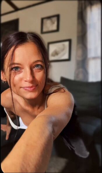 Leaked Bluegrassbell private photo viral onlyfans