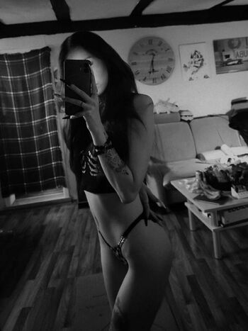 Leaked Bluevelvetbat private photo viral onlyfans