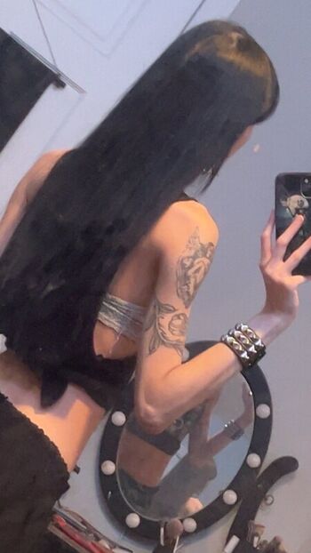 Bluntghoul