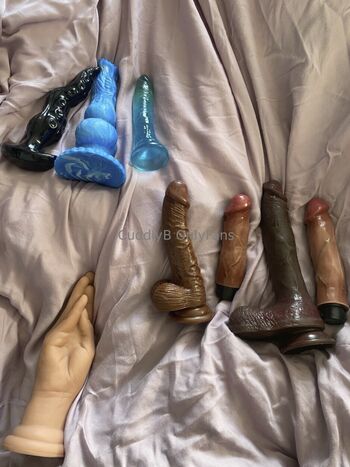 Leaked Bneedscina private photo viral onlyfans
