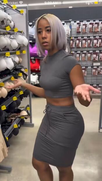 Bobbie Moore