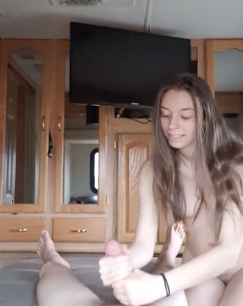 Leaked Bobbie moore page private photo viral onlyfans