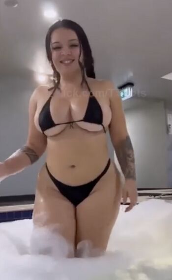 Leaked Bobbie moore page private photo viral onlyfans