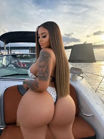 Leaked Bobbie moore page private photo viral onlyfans