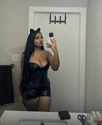 Leaked Bobbie moore page private photo viral onlyfans