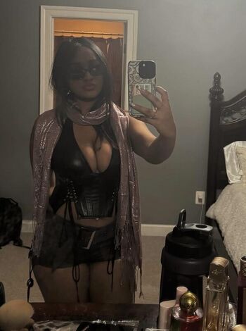 Leaked Bobbie moore page private photo viral onlyfans