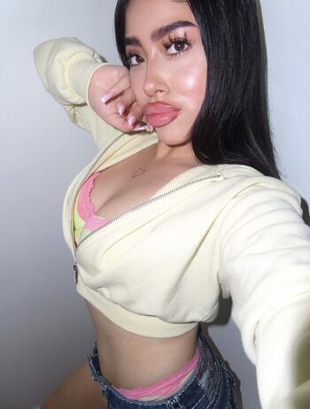 Leaked Bobbie moore page private photo viral onlyfans
