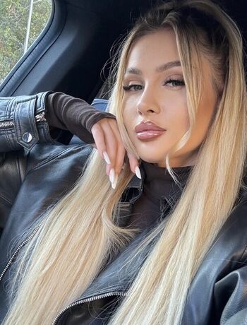 Leaked Bobbie moore page private photo viral onlyfans