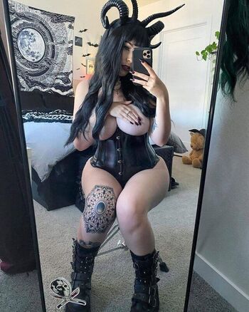 Leaked Bobbie moore page private photo viral onlyfans