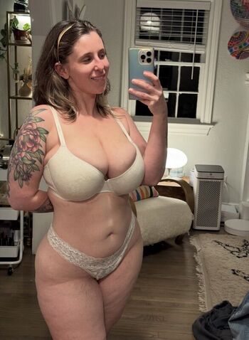 Leaked Bobbie moore page private photo viral onlyfans