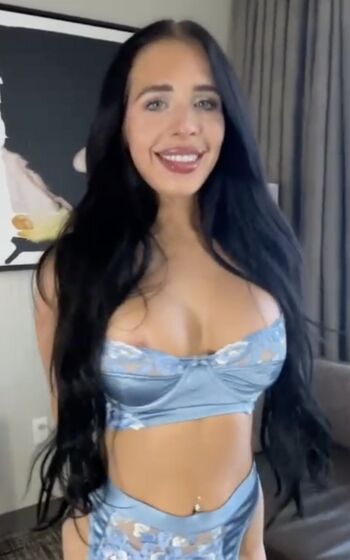Leaked Bobbie moore page private photo viral onlyfans