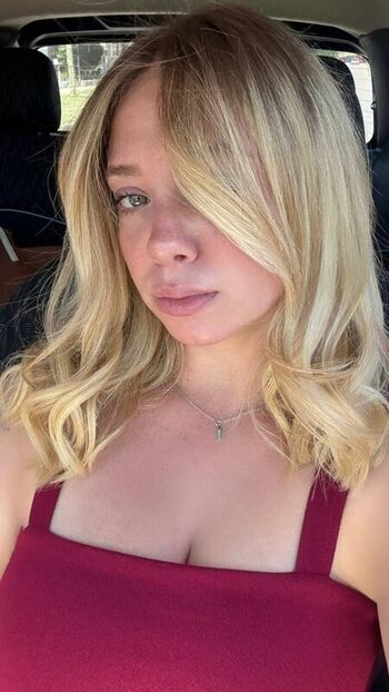 Leaked Bobbie moore page private photo viral onlyfans