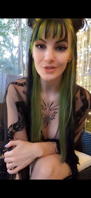Leaked Bobbie moore page private photo viral onlyfans