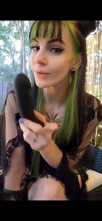 Leaked Bobbie moore page private photo viral onlyfans