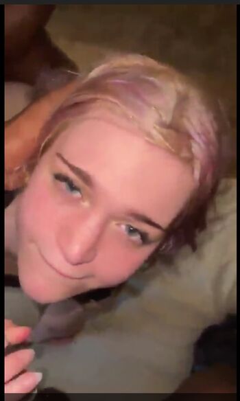 Leaked Bobbie moore page private photo viral onlyfans