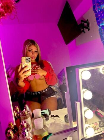 Leaked Bobbie moore page private photo viral onlyfans
