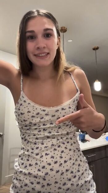 Leaked Bobbie moore page private photo viral onlyfans