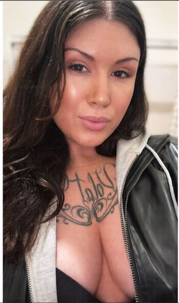 Leaked Bobbie moore page private photo viral onlyfans
