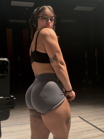 Booty.013