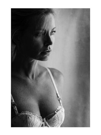 Leaked Boudoir page private photo viral onlyfans