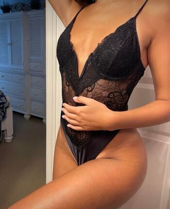 Leaked Boutinela babes private photo viral onlyfans