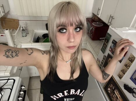 boxdyeblonde
