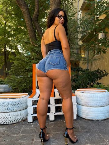 Leaked Bozhanova private photo viral onlyfans
