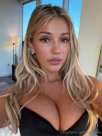 Leaked Brckie hi private photo viral onlyfans