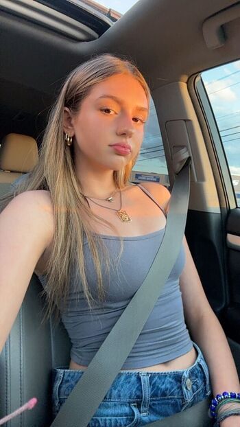 Leaked Bratty sabrina private photo viral onlyfans