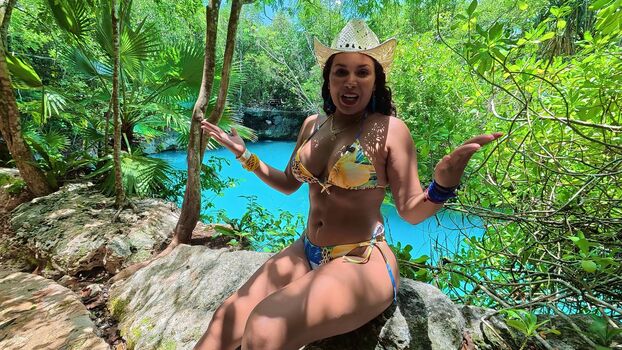Leaked Brenda catalan page private photo viral onlyfans