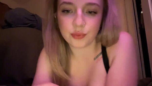 Leaked Briellesnow private photo viral onlyfans