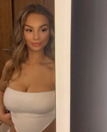 Leaked Bronitiamonica private photo viral onlyfans