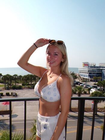 Leaked Brooke aundrea private photo viral onlyfans