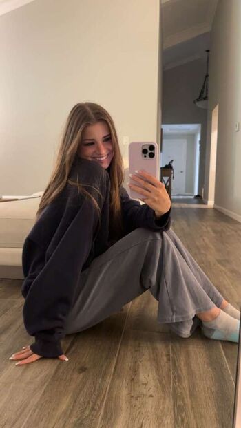 Leaked Brooke monk private photo viral onlyfans