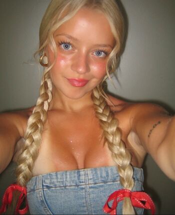 Leaked Brooke vandenbergg private photo viral onlyfans