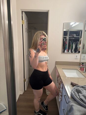 Leaked Brooklyn dunn private photo viral onlyfans