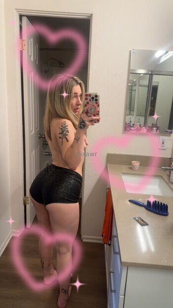 Leaked Brooklyn dunn private photo viral onlyfans