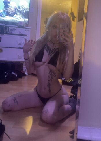 Leaked Bruisedvioletx private photo viral onlyfans