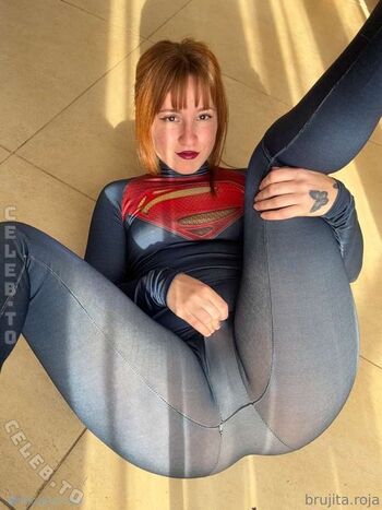 Leaked Brujita roja private photo viral onlyfans