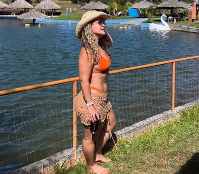 Bruna Rosa
