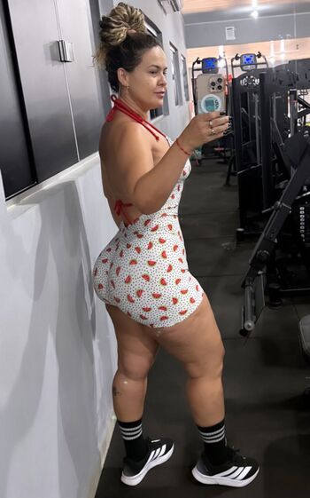 Bruna Rosa