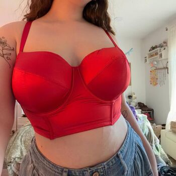 Leaked Linspics / private photo viral onlyfans