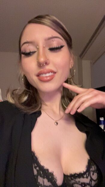 Leaked Bunnyboylo private photo viral onlyfans