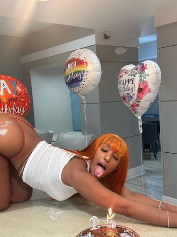 Leaked Burlz page private photo viral onlyfans