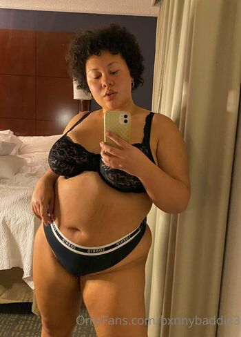Leaked Bxnnybaddie private photo viral onlyfans