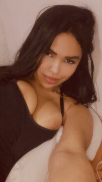 Leaked Bycamysx private photo viral onlyfans