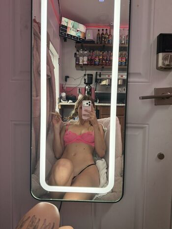 Leaked Caffeine crushh private photo viral onlyfans