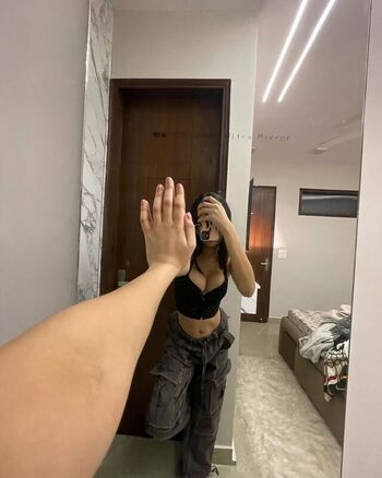Leaked Caiityya private photo viral onlyfans