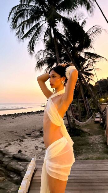 Leaked Cait knight private photo viral onlyfans